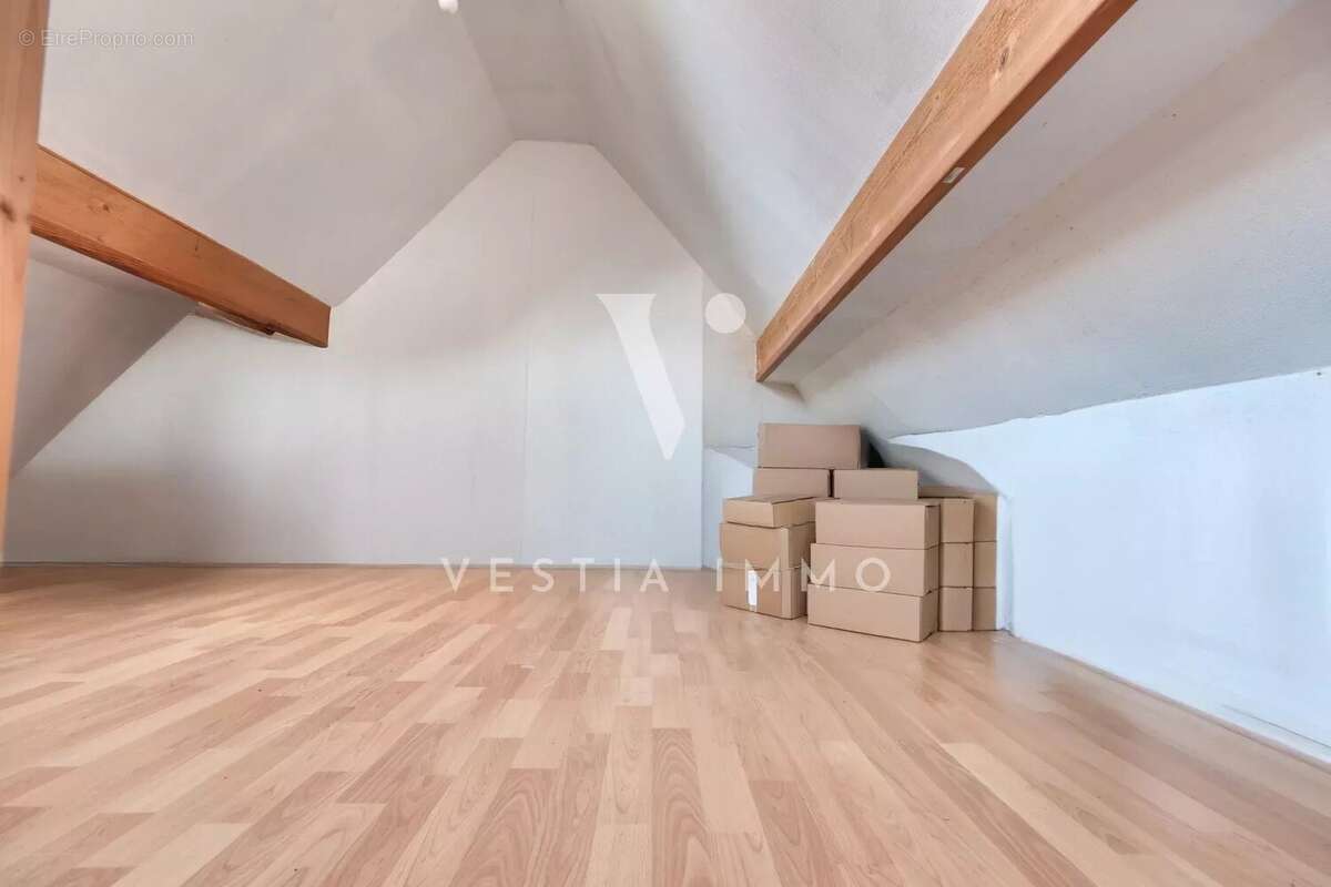 Maison à LEUVILLE-SUR-ORGE