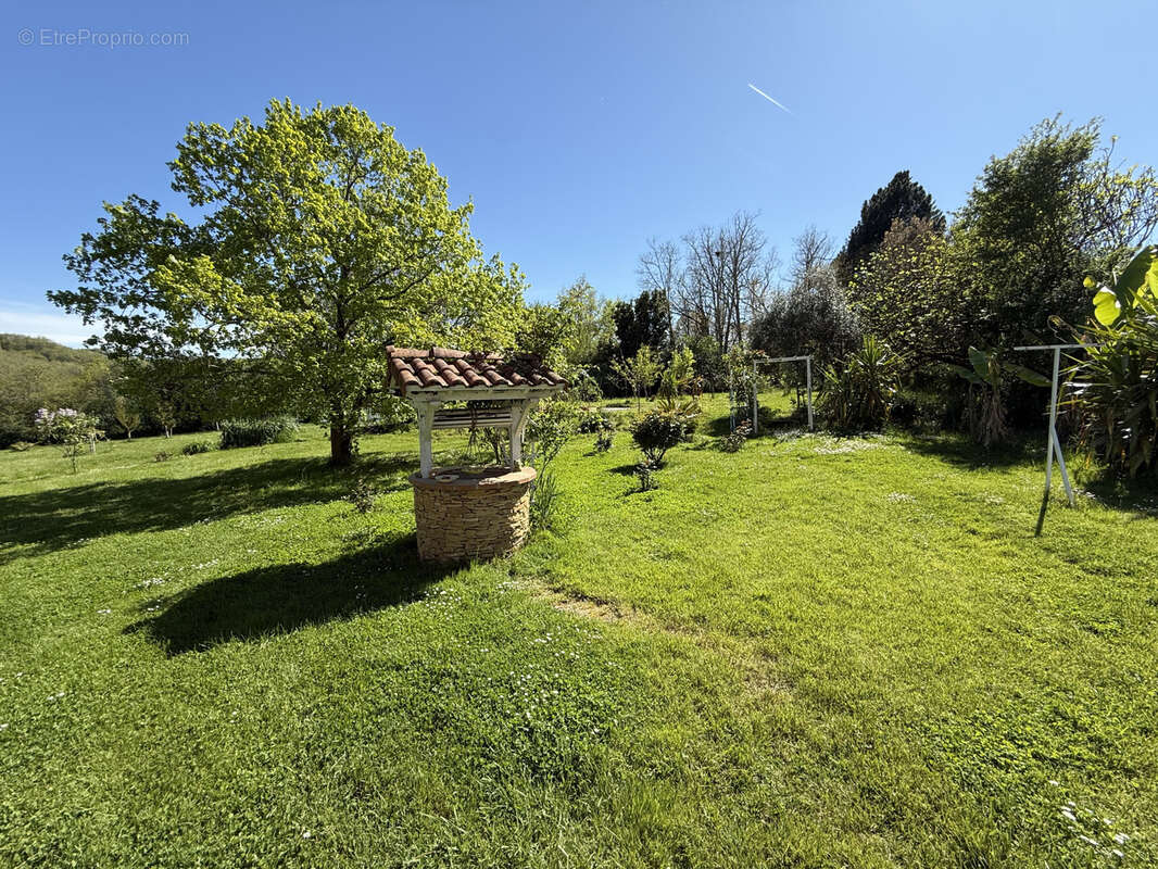 Maison à L&#039;ISLE-EN-DODON