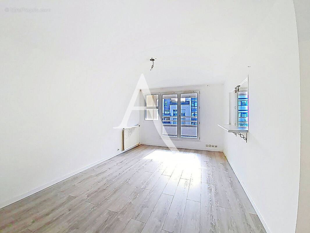 Appartement à MASSY
