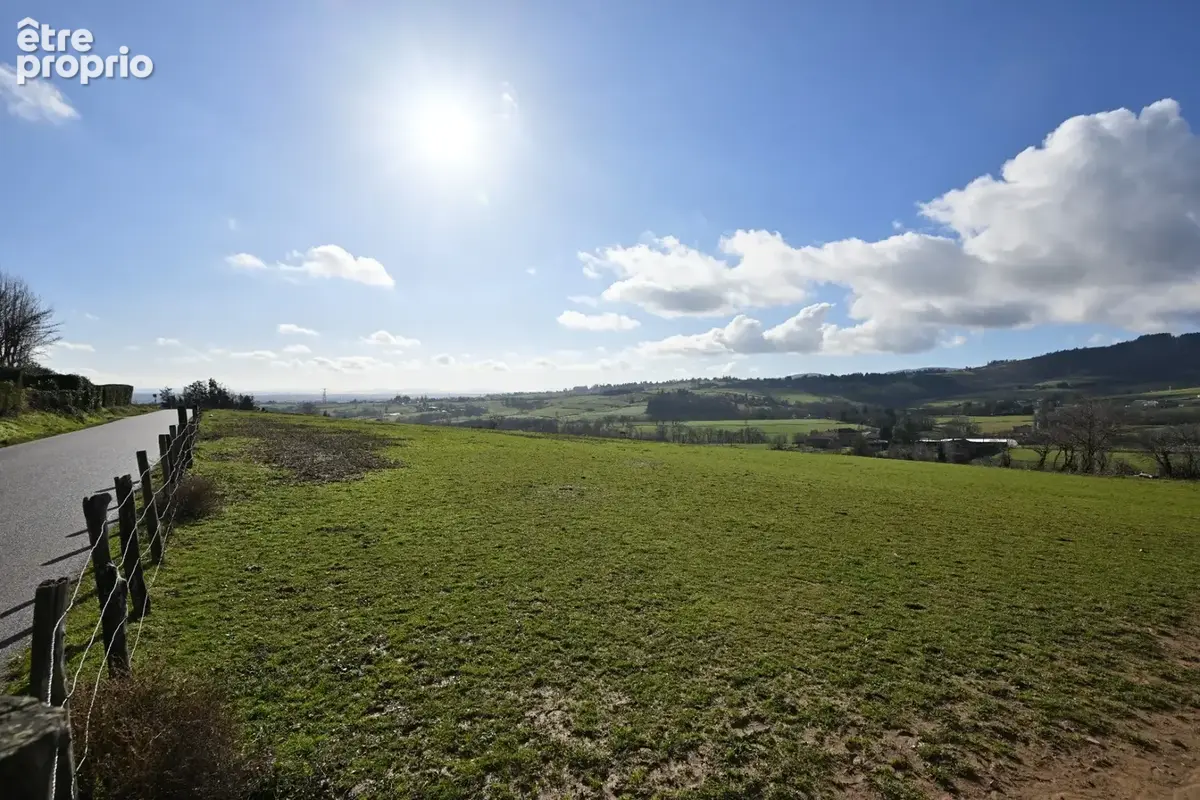 Jolie terrain avec vue pour accueillir tous vos projets de vie ! - photo 10