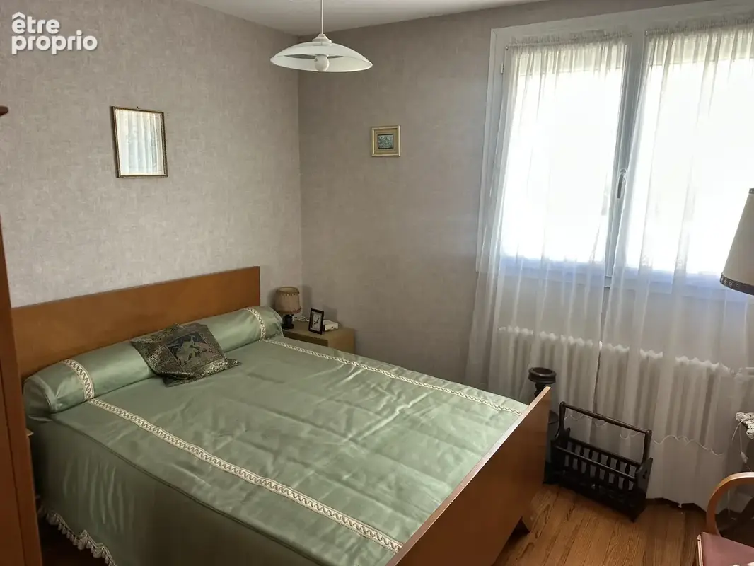 EXCLUSIVITE Jarnac, Maison de plain-pied, 2 chambres et jardin. - photo 10