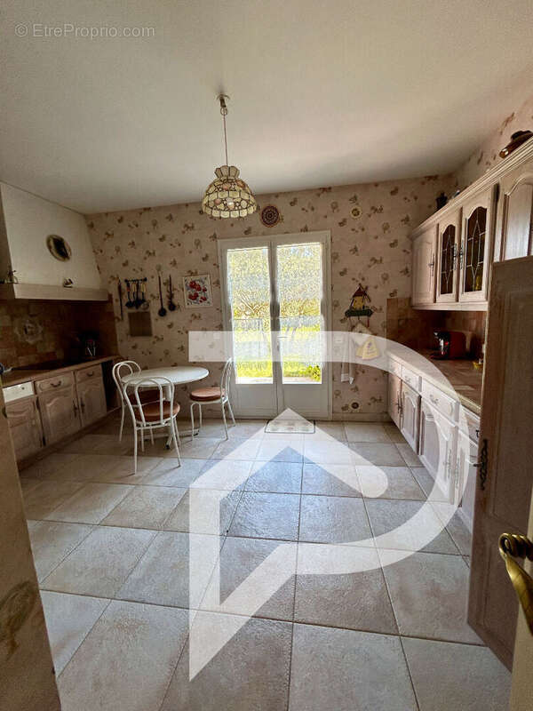 Maison à VILLEVEYRAC