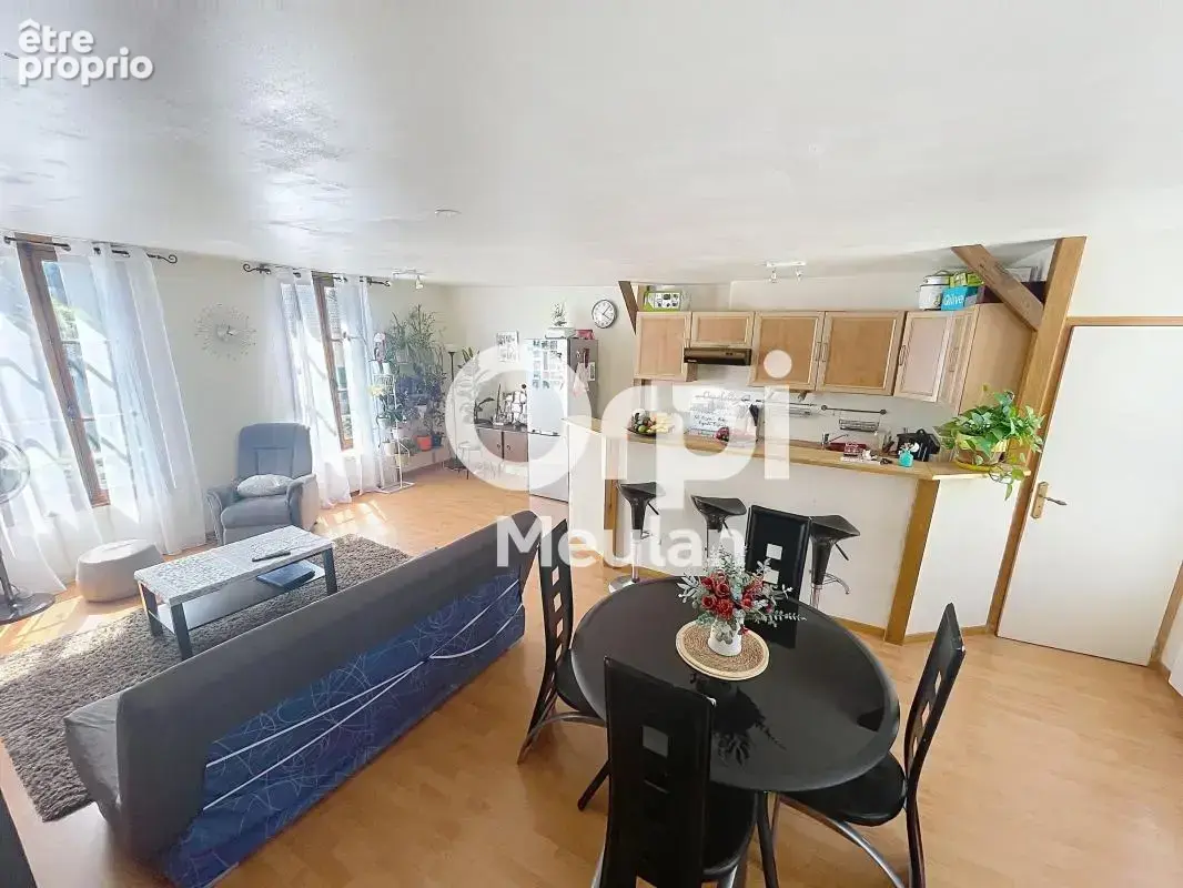 Photo Appartement à Brueil-En-Vexin au prix de 179 000€