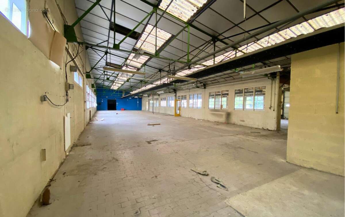 A vendre - local d'activité de 1 850m2- compiegne - photo 5