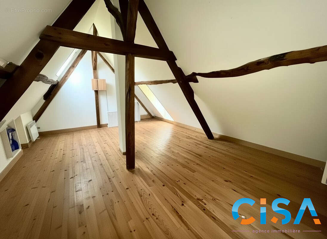 Maison à NEUILLY-EN-THELLE