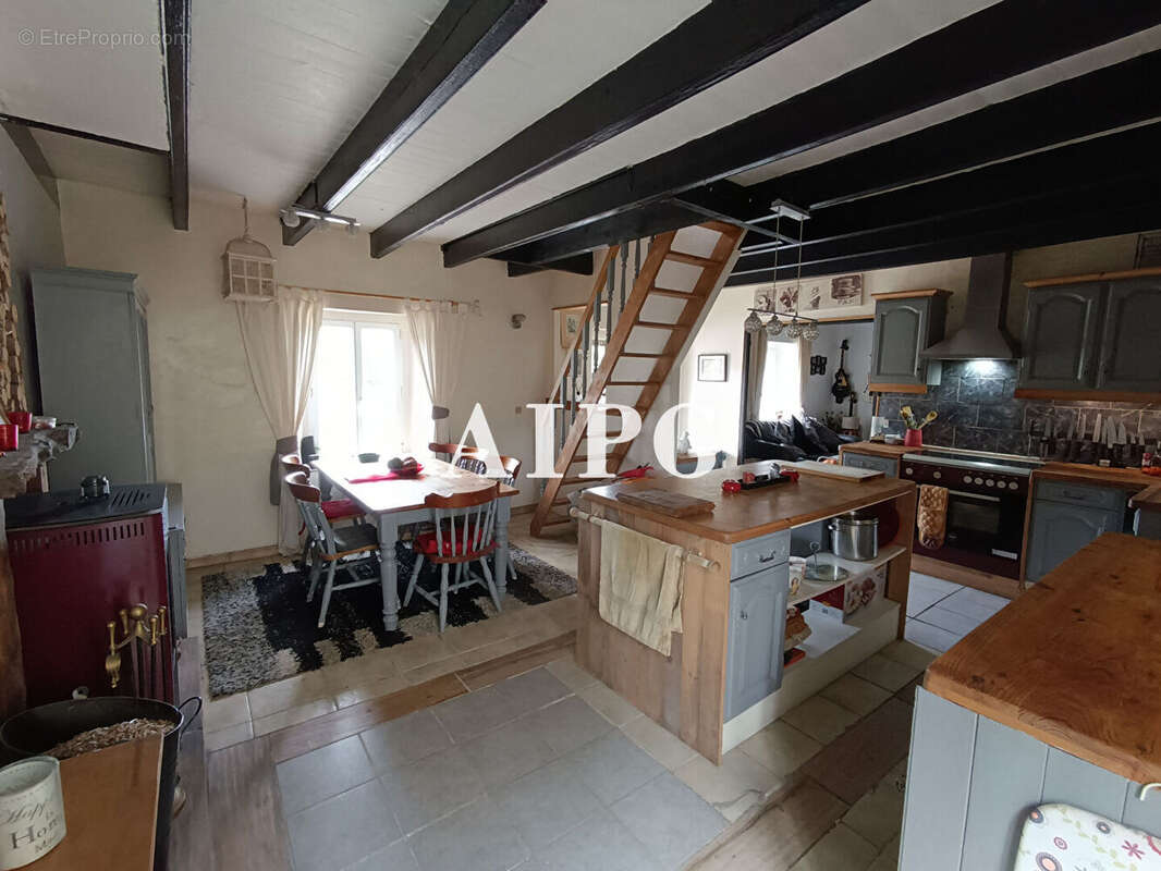 Maison à KERGRIST-MOELOU