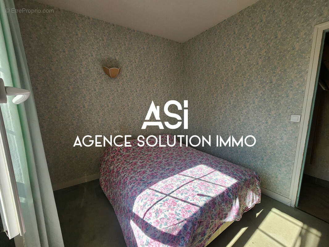 Maison à VILLAINES-LA-JUHEL