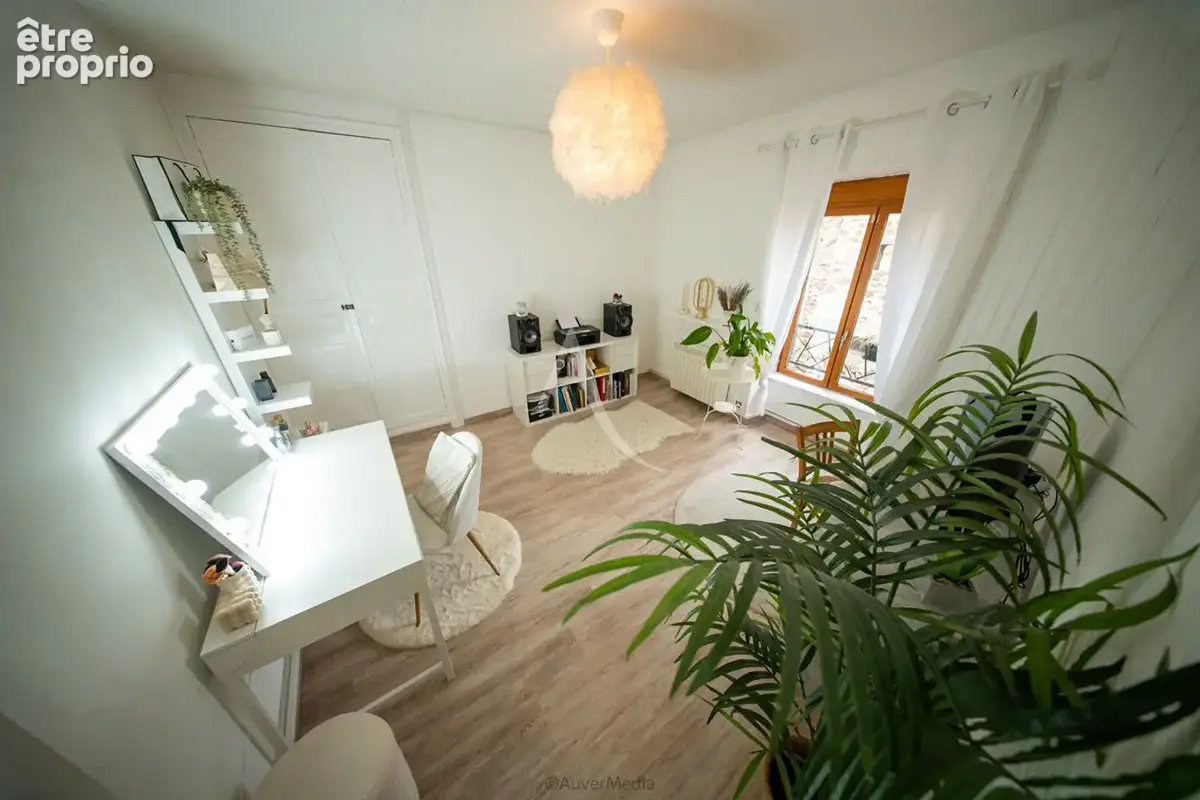 Maison de bourg 7 pièce(s) - 134 m2 - Beaulieu - photo 10