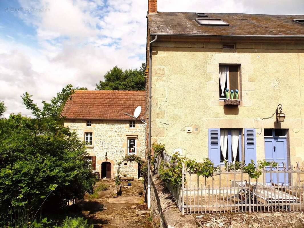 Appartement à PUY-MALSIGNAT