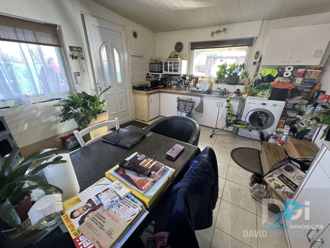 Terrain de loisirs avec mobil-home - photo 8