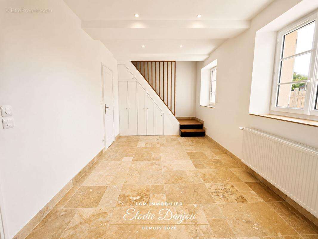 Maison rénovée 3 chambres, garage et jardin - Aux portes de Châteaudun - photo 4