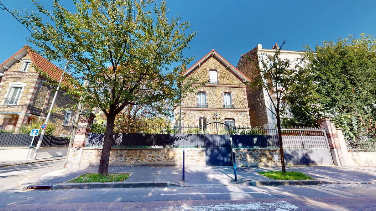 Maison à VILLEMOMBLE