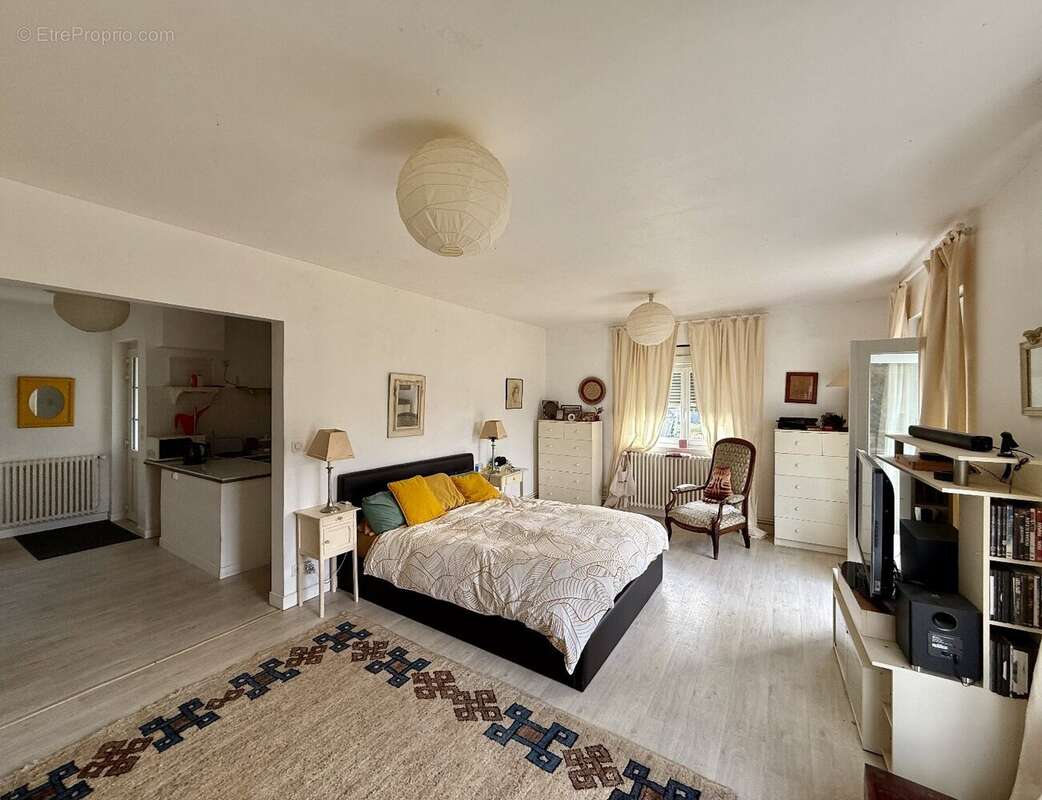 Maison à LEZAY