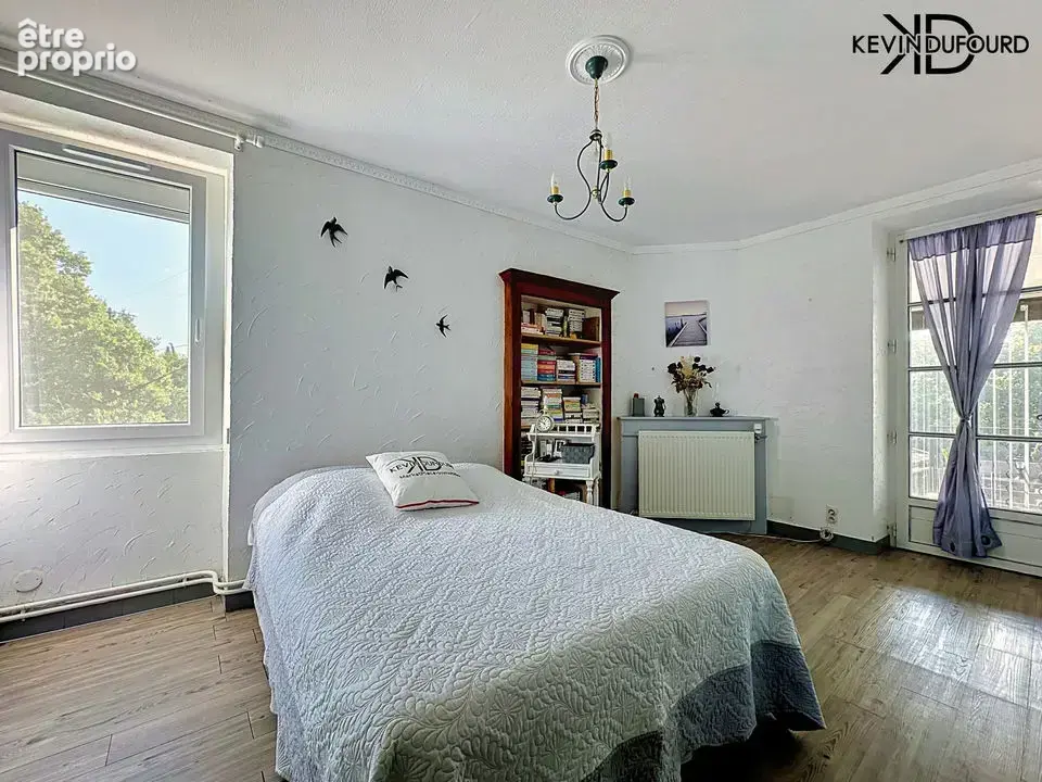 Maison de ville de 95m² sur un terrain de 1.800 m² à AUBENAS - photo 5