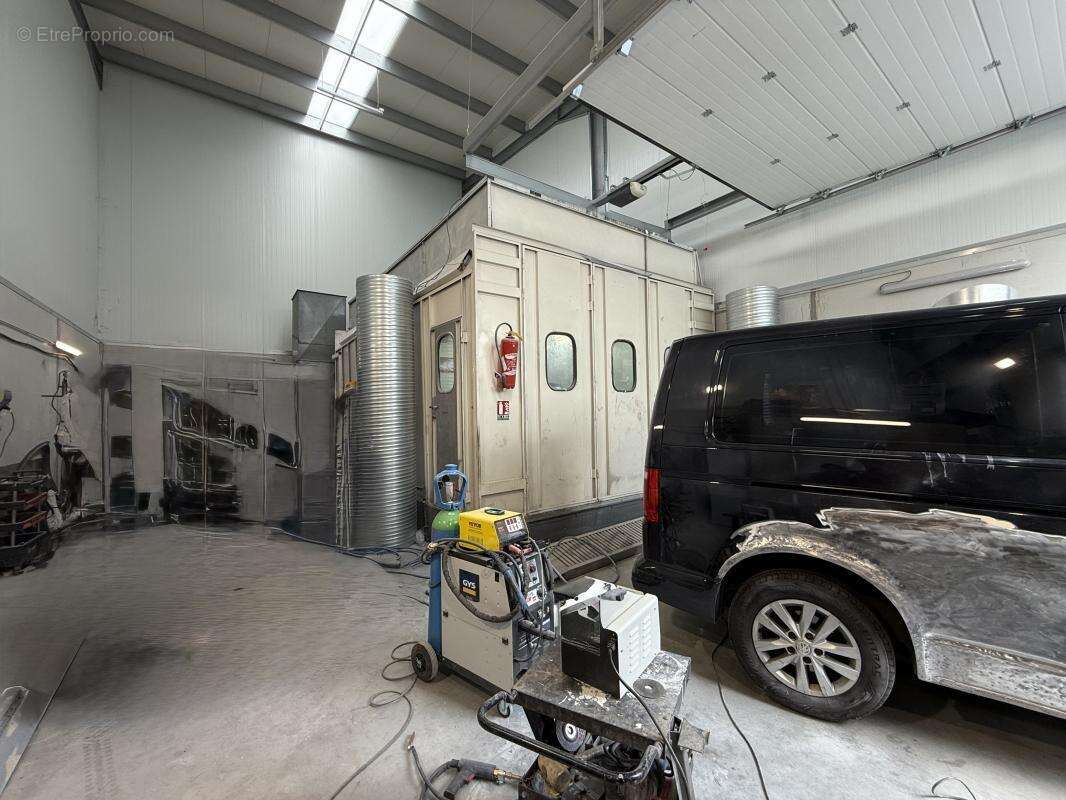 Commerce à BRIE-COMTE-ROBERT