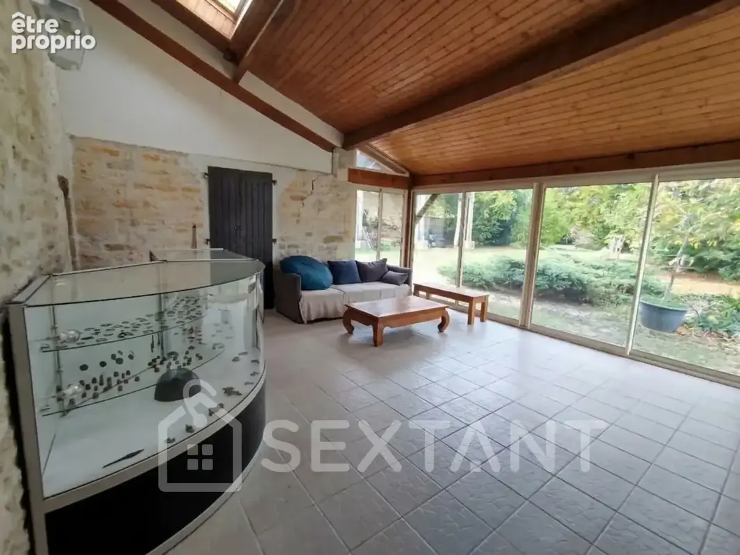 Charmante maison en pierre avec grange et jardin  3 chambres  135 m² habitables - photo 11