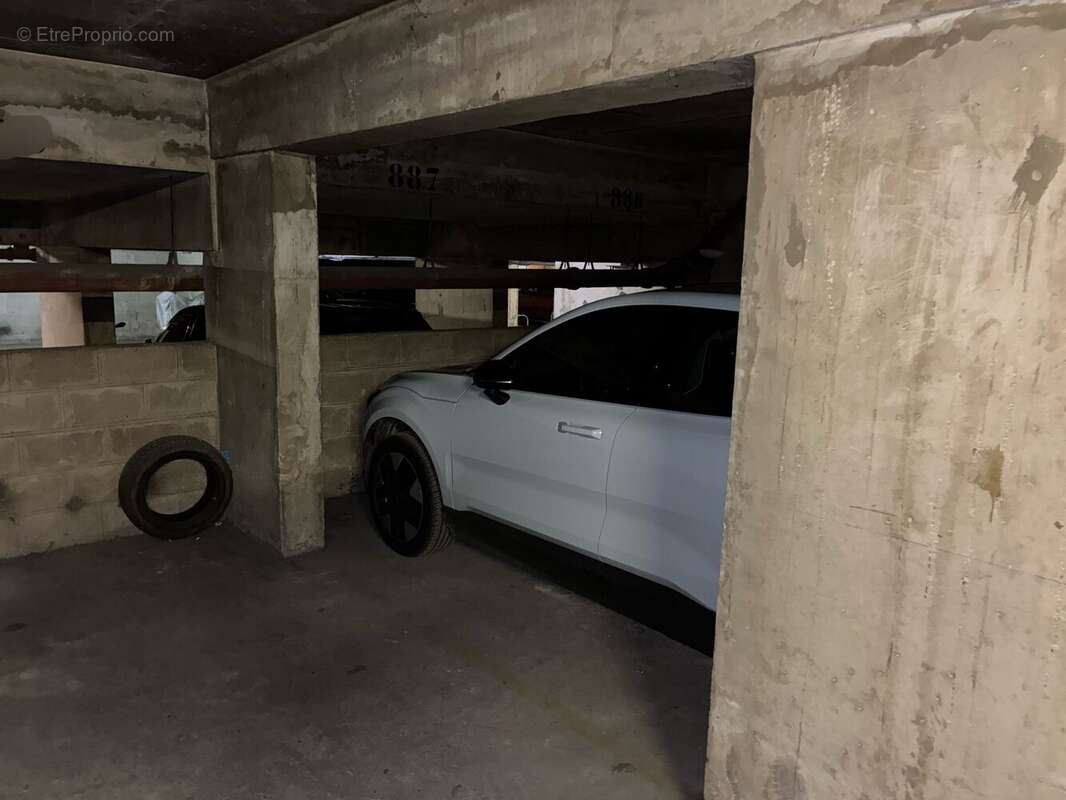 Parking à BOULOGNE-BILLANCOURT