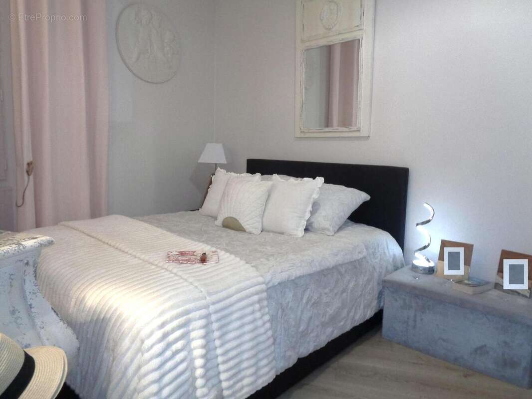   - Appartement à DRAGUIGNAN