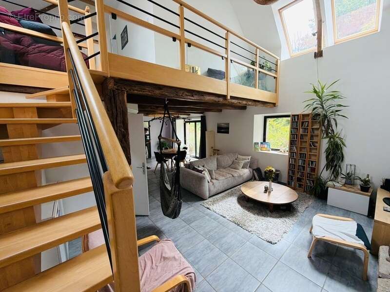 Maison à vendre 11 pièces  (56) - photo 2