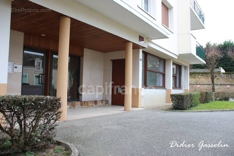 Commerce à NOGENT-LE-ROTROU