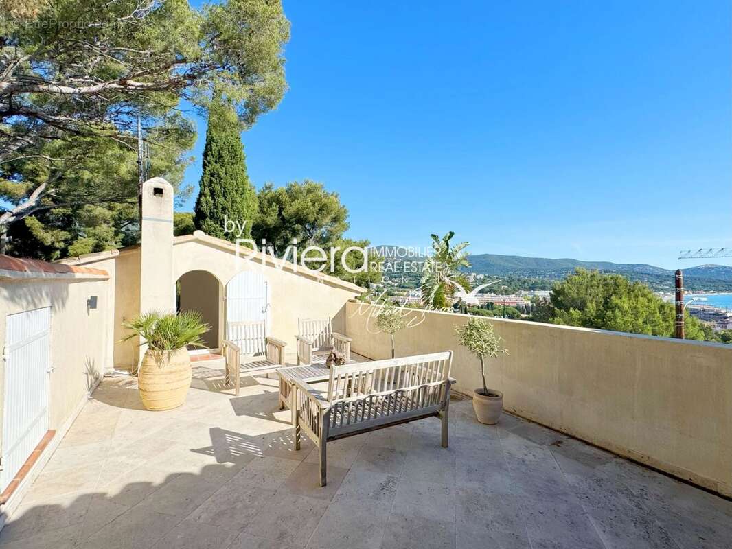 Maison à CAVALAIRE-SUR-MER