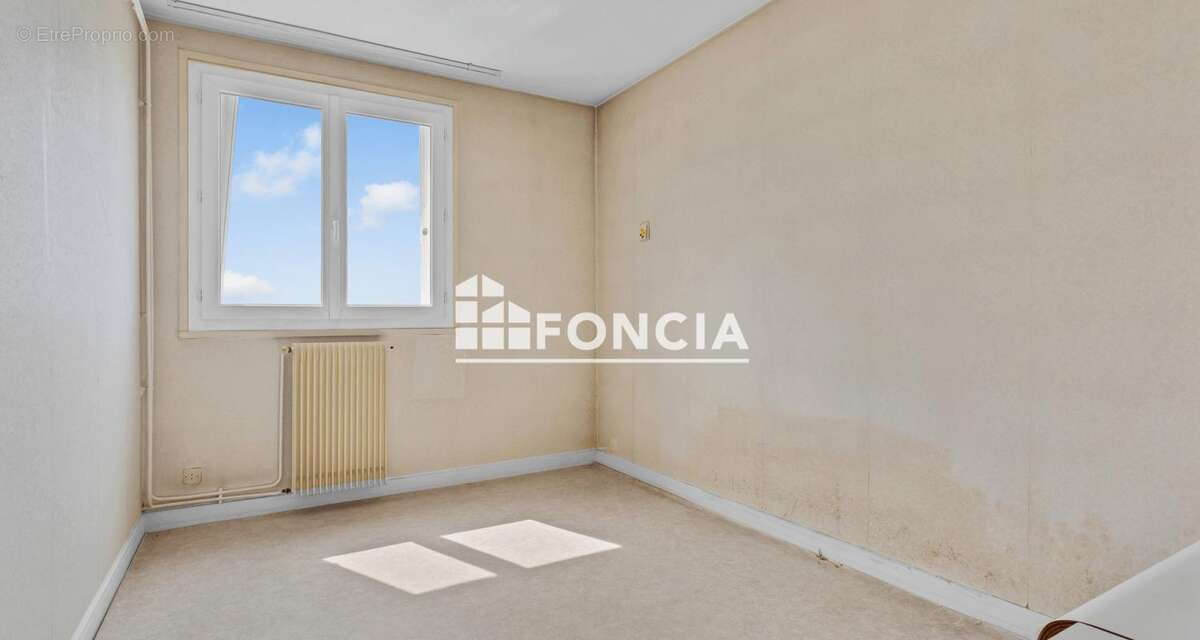 A vendre-appartement-f3 de 63.55 m2 traversant draveil avec box et cave - photo 7