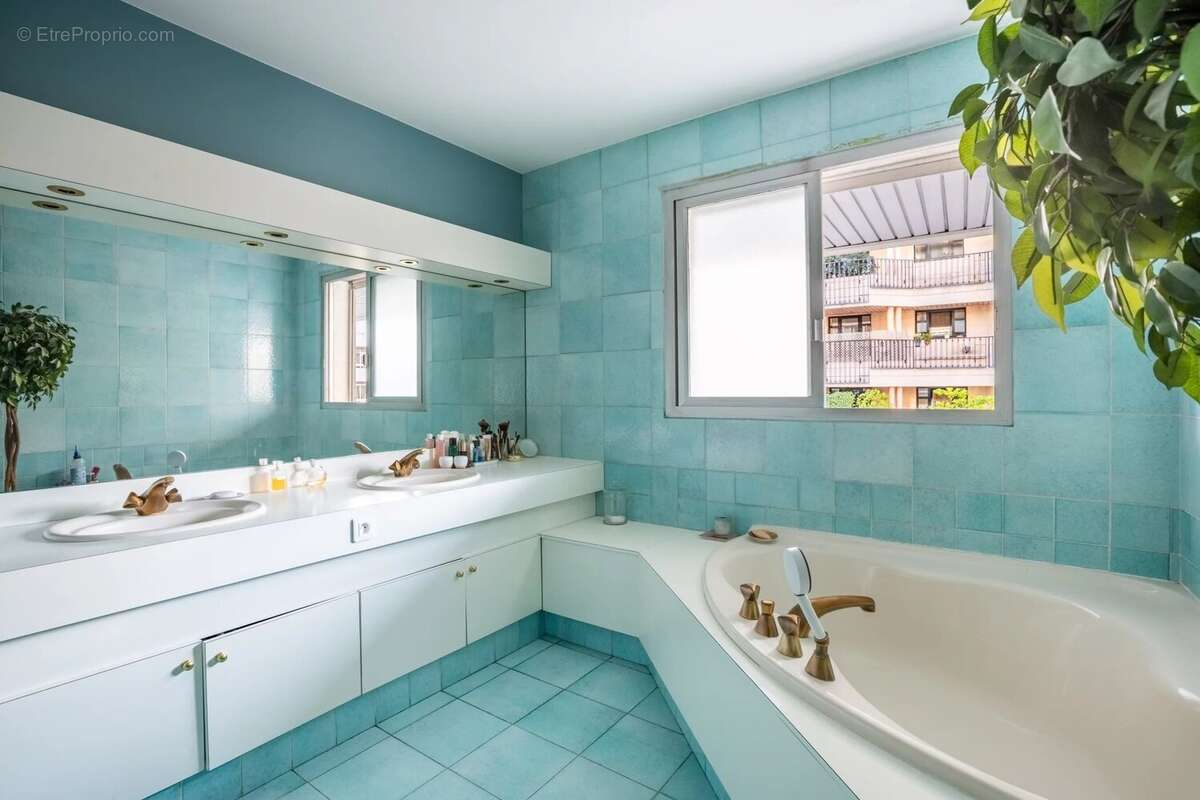 Appartement à BOULOGNE-BILLANCOURT