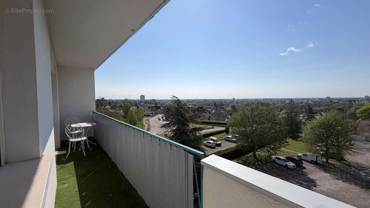 Appartement à TALANT