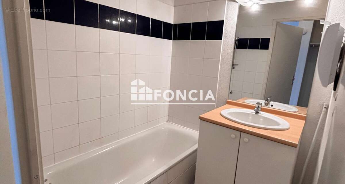 Appartement à CARCASSONNE