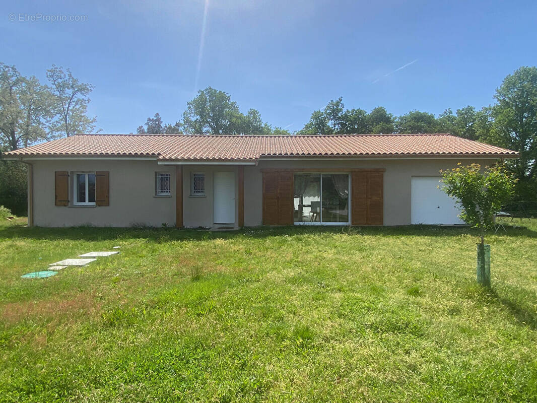 Maison à SAUGNACQ-ET-MURET