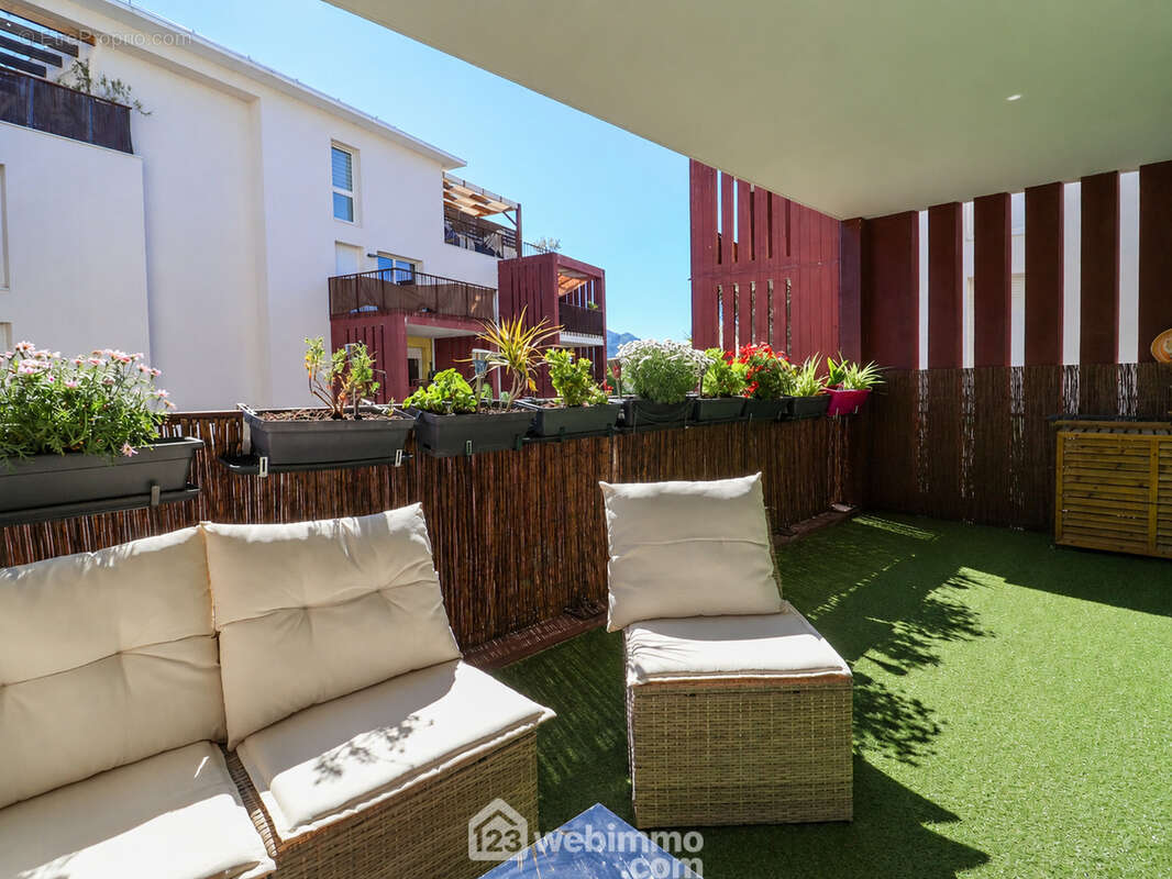Appartement 64 m² à Marseille-9e  - photo 11