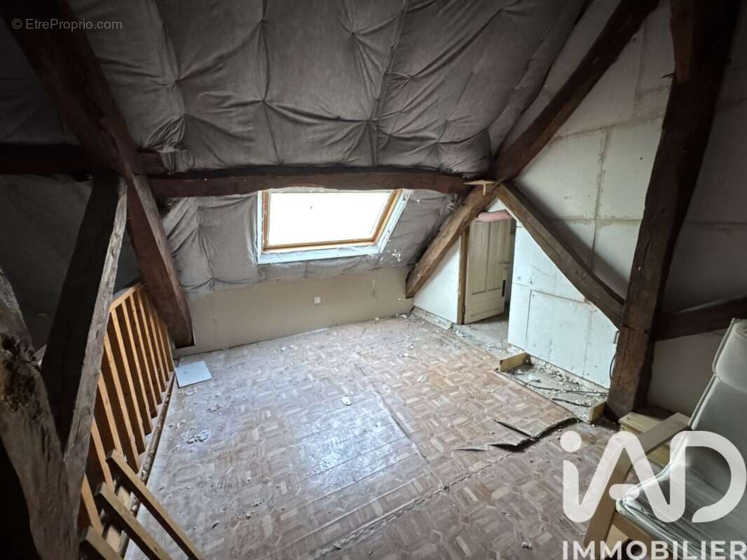 Maison 74 m² à Villamblain  - photo 9