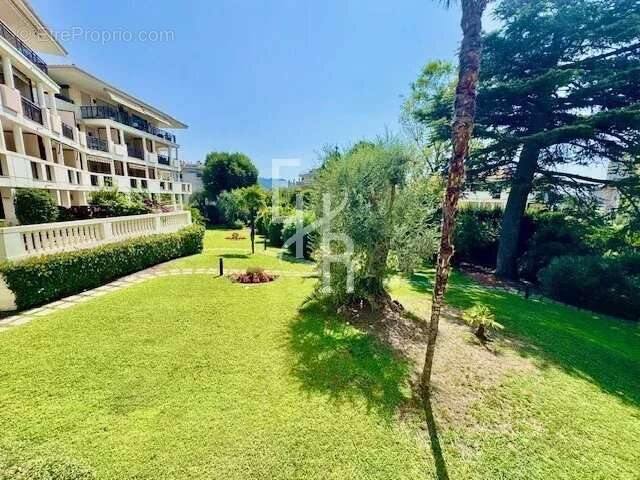 Cannes vente appartement 3P vaste terrasse - photo 14