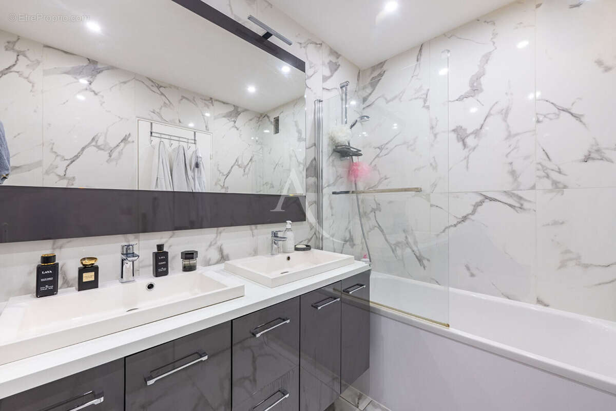 Appartement à SAINT-GRATIEN