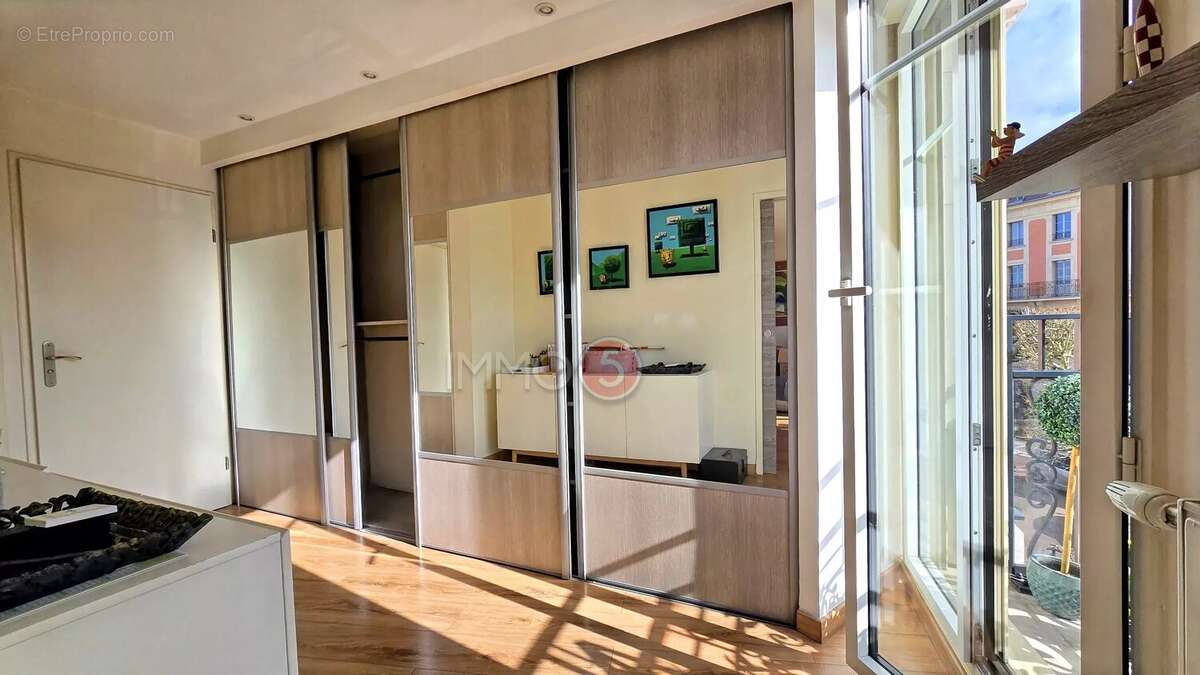 Appartement à LE RAINCY