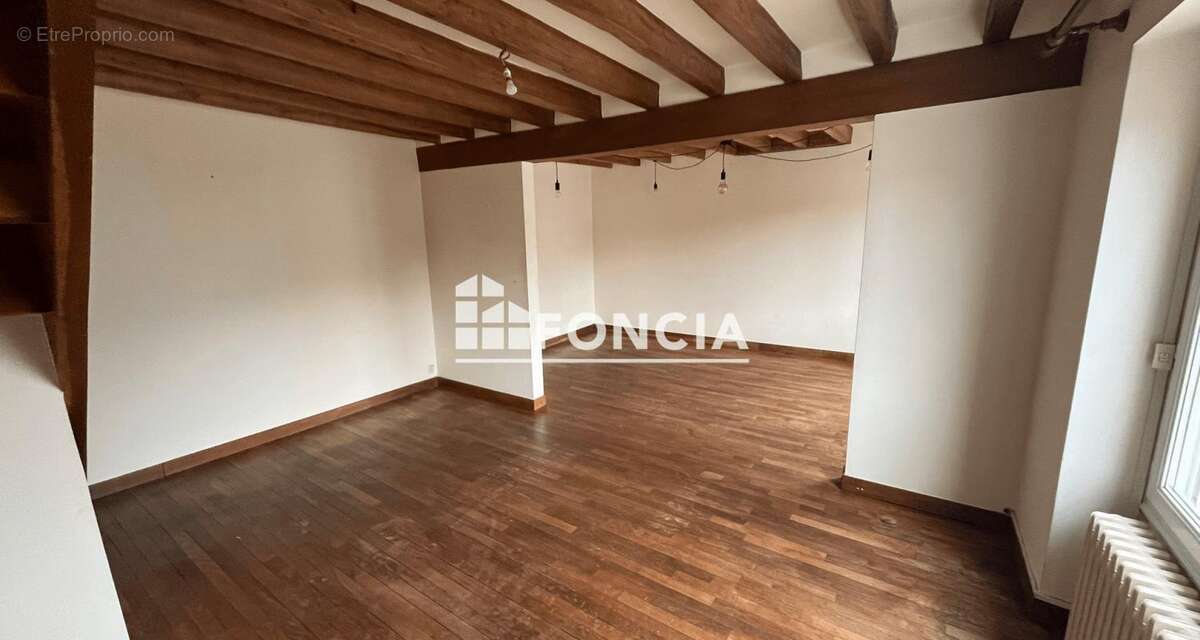 Maison familiale centre Dollon - photo 3