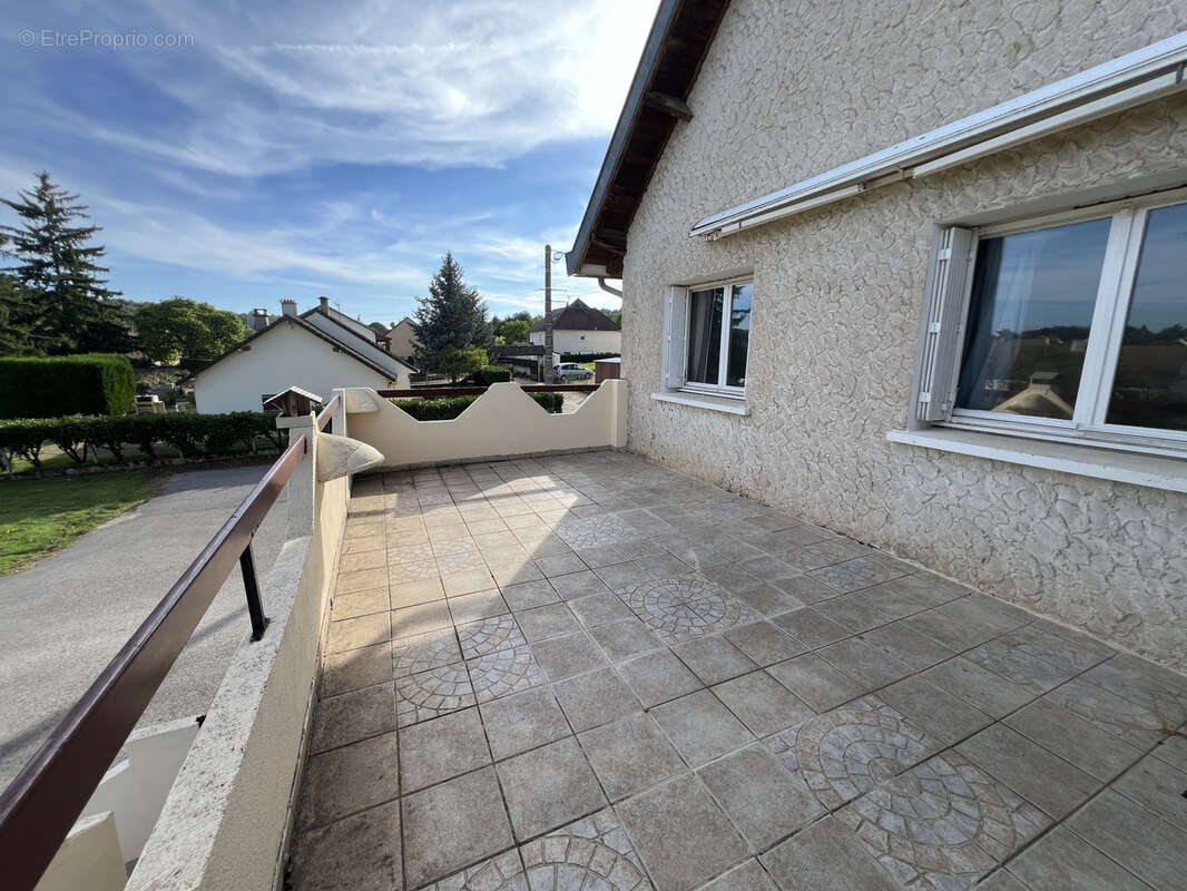 Maison à CHAGNY