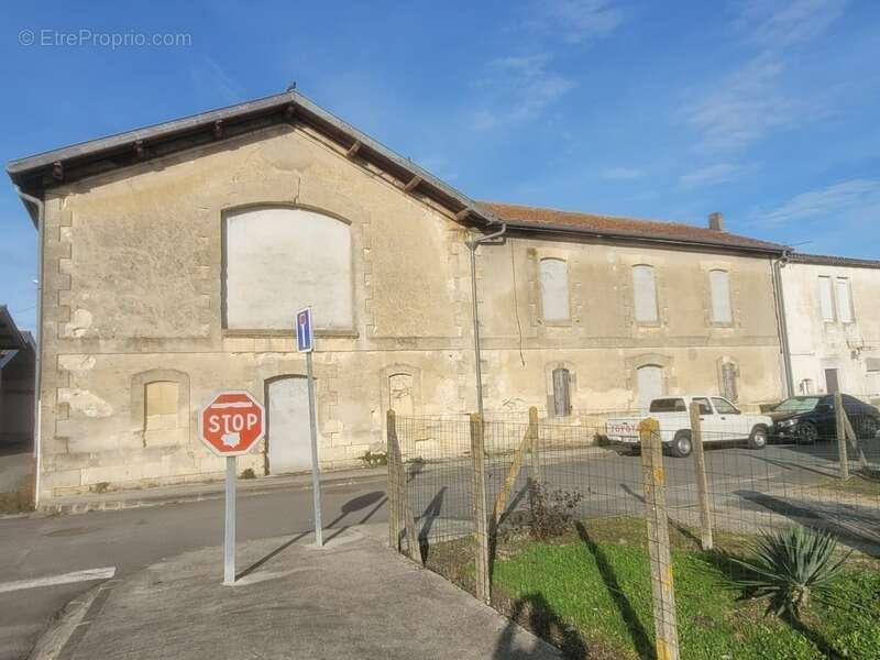 Appartement à CISSAC-MEDOC