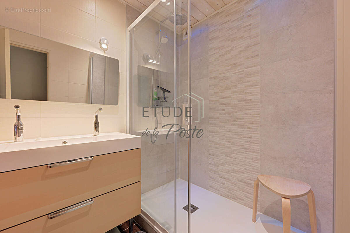 Appartement traversant au calme avec balcon et ascenseur - photo 9