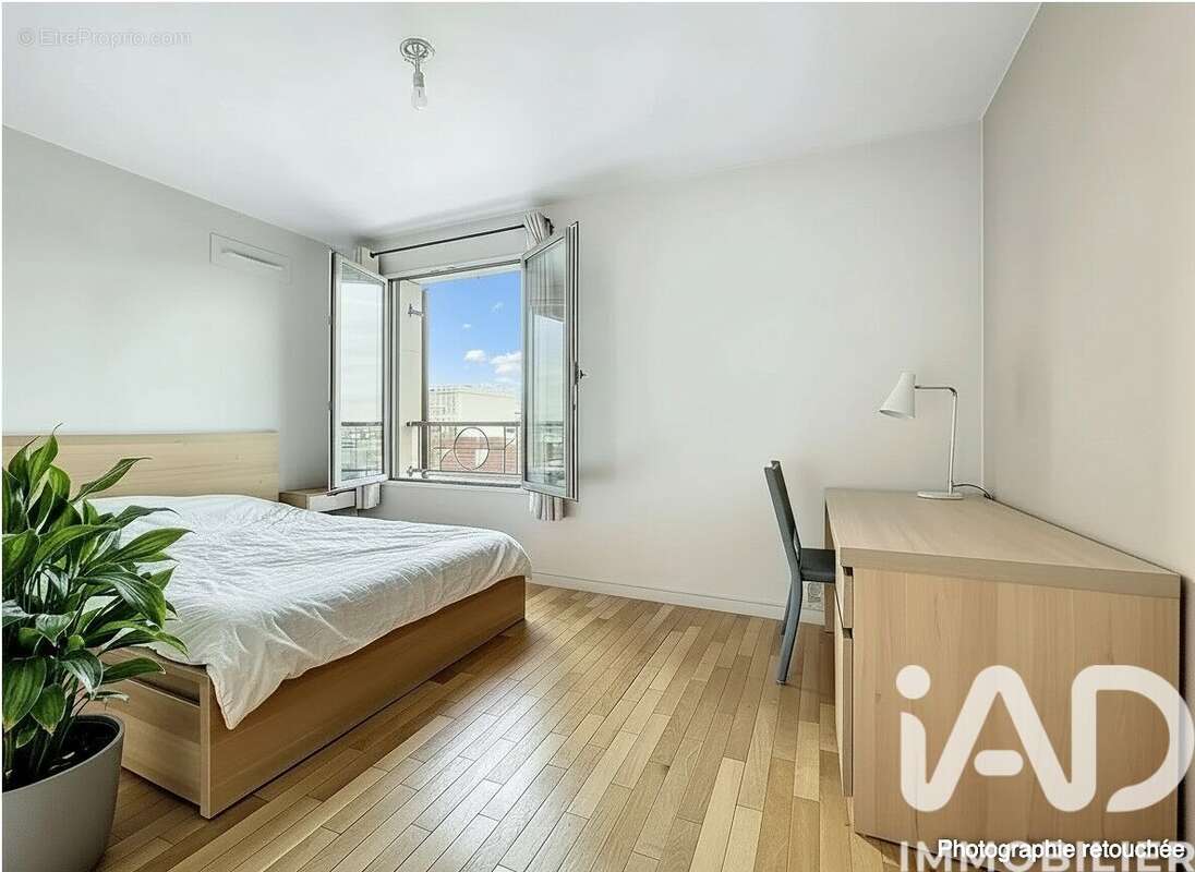 Photo 7 - Appartement à LA GARENNE-COLOMBES