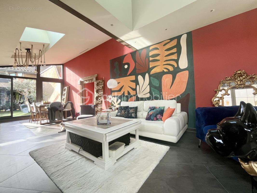 Appartement à VILLEFRANCHE-SUR-SAONE