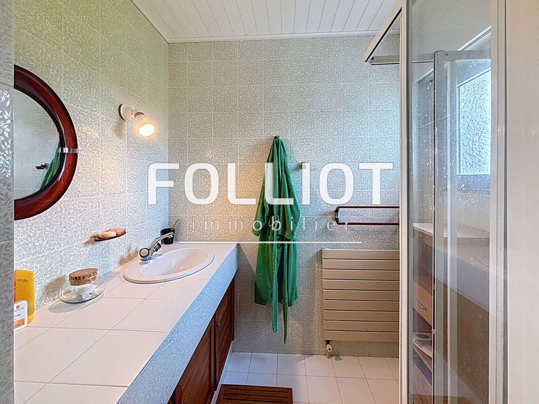 Maison à HAUTEVILLE-SUR-MER