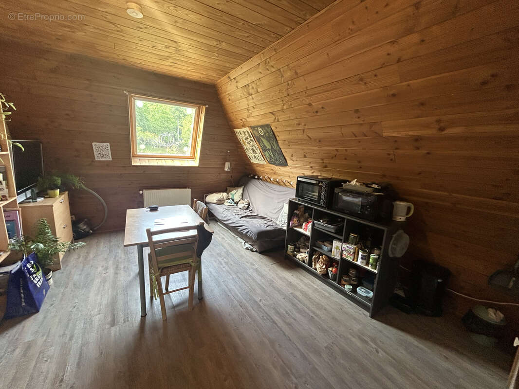 Appartement à MEYMAC
