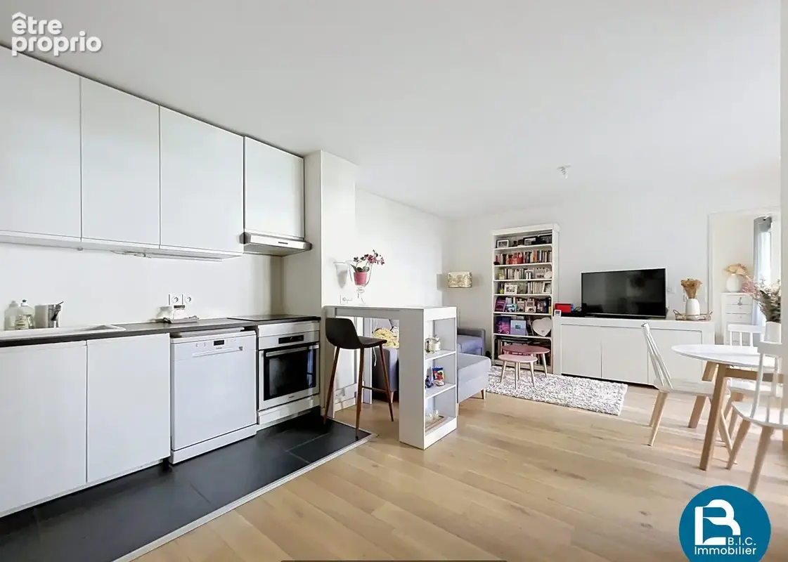 Appartement 4 pièces 73 m² à vendre à Lyon-7e (69007) - photo 4
