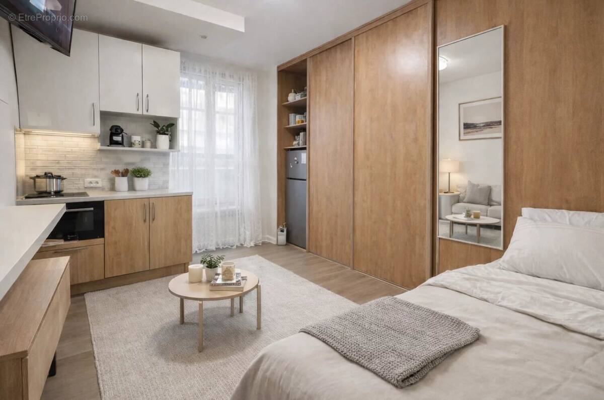 Appartement à PARIS-15E