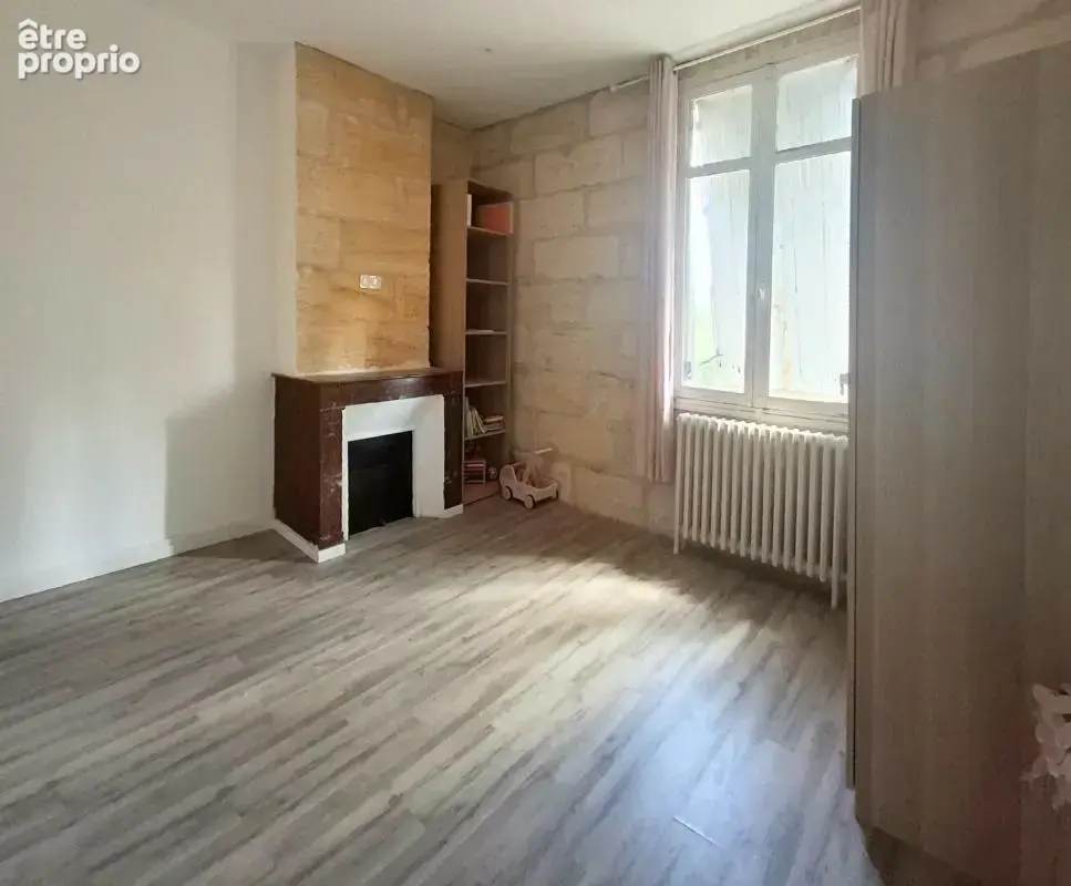 Maison en pierre, 4 chambres, garage attenant et grand terrain à 5 min de Saint-André-de-Cubzac - photo 11