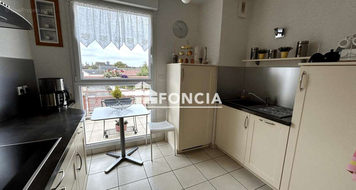 Appartement à MAINVILLIERS