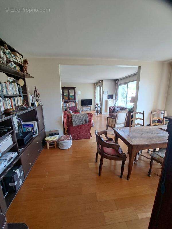 Appartement à BAILLY