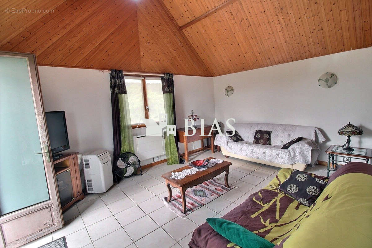 Maison à BARDOUVILLE