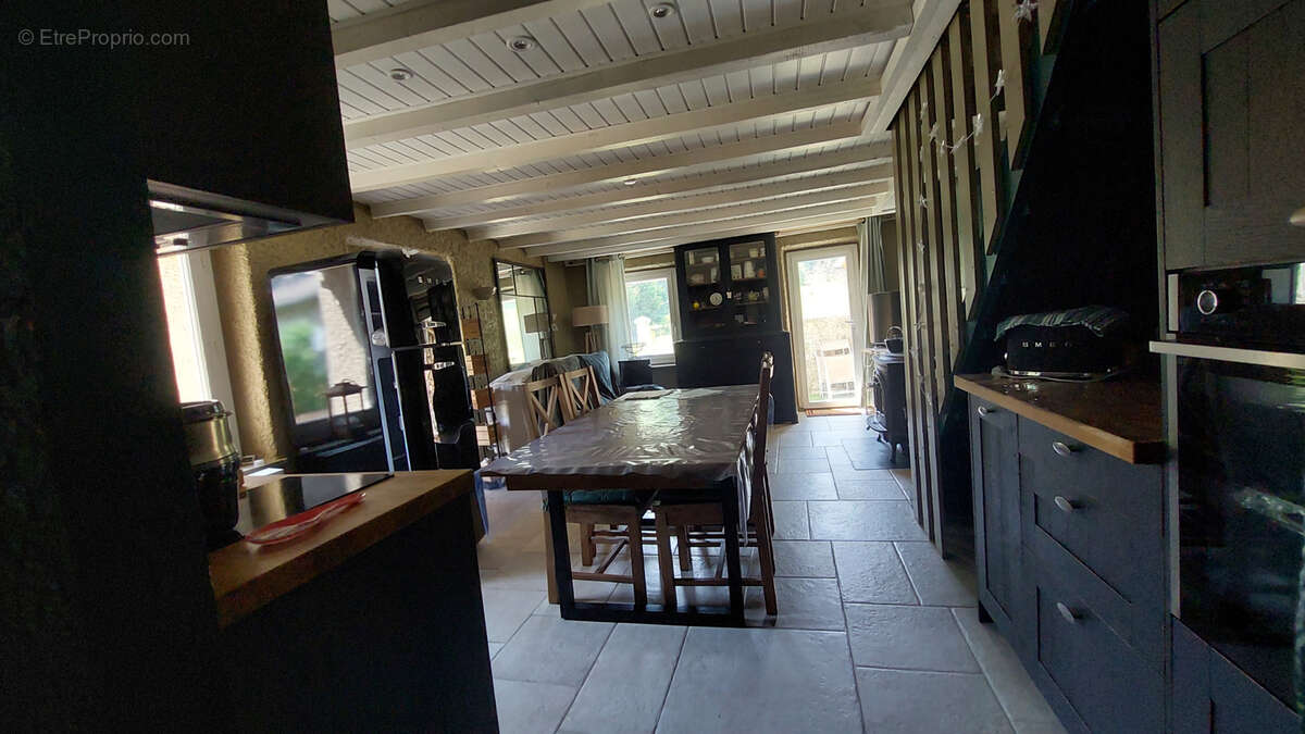 Maison à LE CHAMBON-SUR-LIGNON